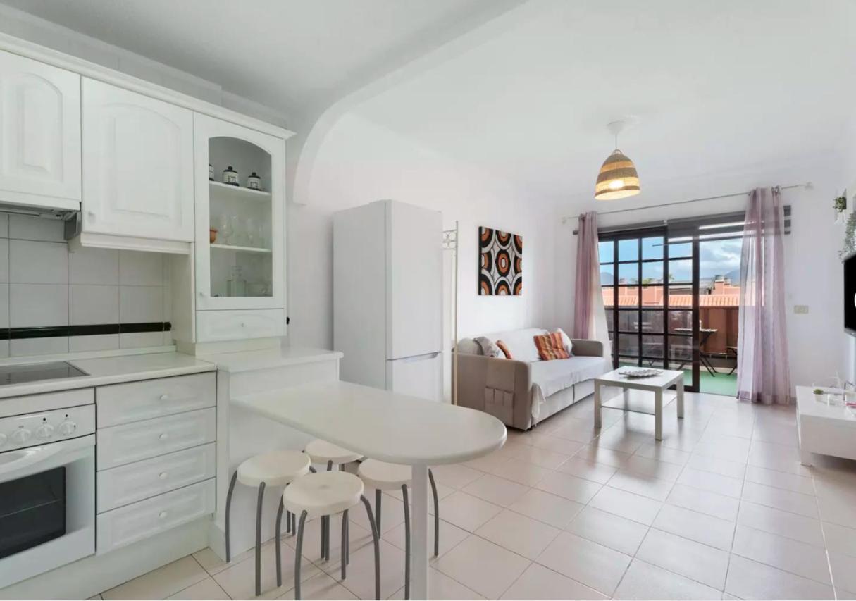 Apartment With View To Teide Arona  Extérieur photo